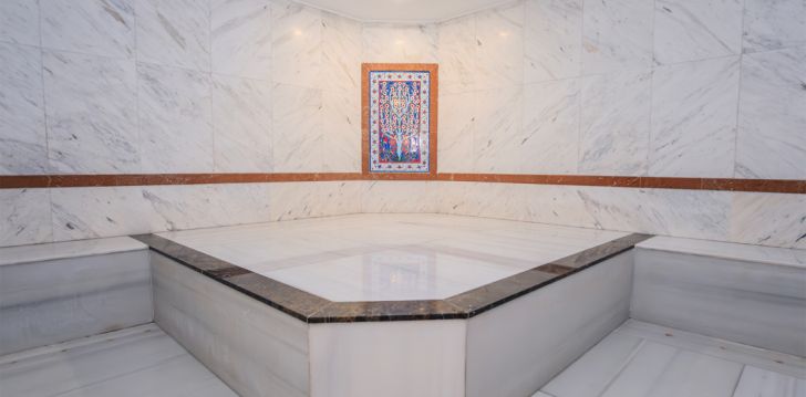 Rinkitės viešbutį MIRAMARE QUEEN HOTEL kelionei į Turkija