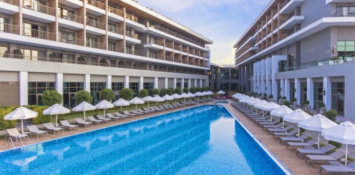 Apsistokite ACANTHUS CENNET BARUT viešbutyje už gerą kainą.