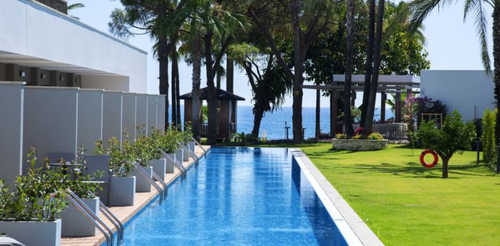 Apgyvendinimas 5* ACANTHUS CENNET BARUT
