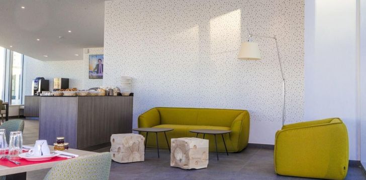 Viešbutis APPART'HOTEL ODALYS PARIS XVII įsikūręs Prancūzija.