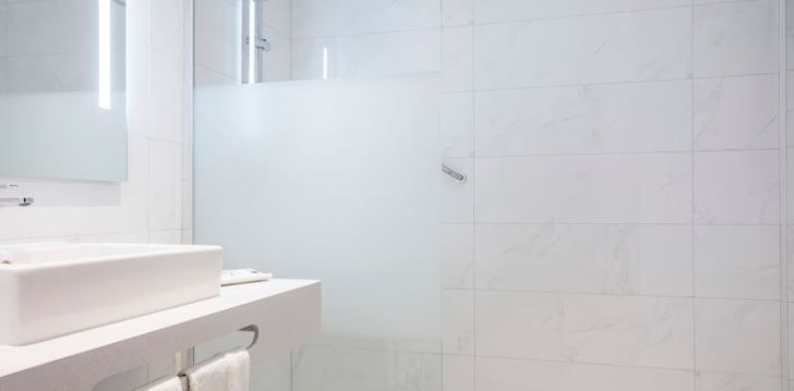 Apsistokite HOTEL BEST SOL D'OR viešbutyje už gerą kainą.