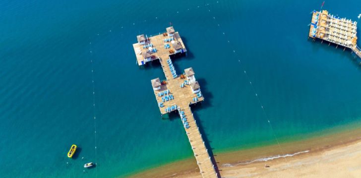Rinkitės viešbutį LIBERTY HOTELS LARA kelionei į Turkija