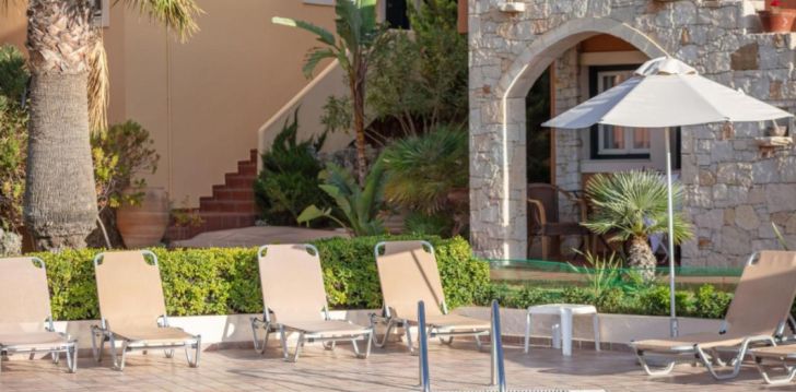 Viešbutis DIA APARTMENTS (ADULTS ONLY 16+) įsikūręs Graikija. 