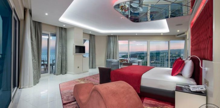 Apgyvendinimas 5* GRANADA LUXURY BEACH