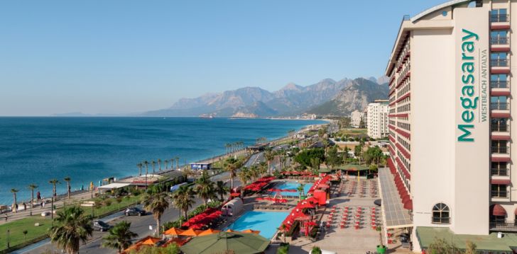 MEGASARAY WESTBEACH ANTALYA - klientų vertinamas, kaip geras kainos ir kokybės santykis. 