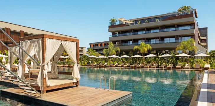 Apsistokite JACARANDA LUXURY RESORT viešbutyje už gerą kainą.