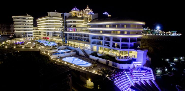 Planuoji kelionę į Turkija? apsistokite 5 viešbutyje LAGUNA BEACH ALYA RESORT & SPA HOTEL.