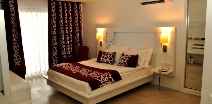 LAGUNA BEACH ALYA RESORT & SPA HOTEL - klientų vertinamas, kaip geras kainos ir kokybės santykis.
