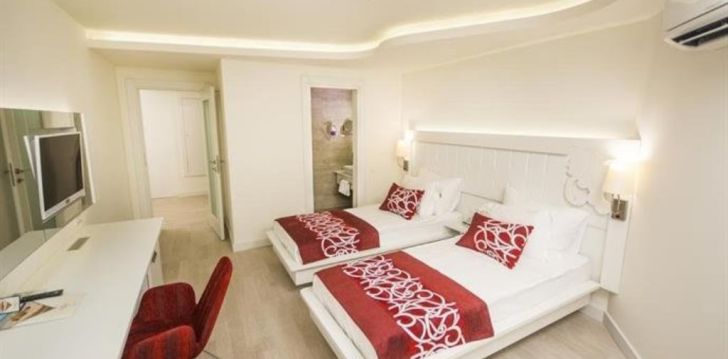 Viešbutis LAGUNA BEACH ALYA RESORT & SPA HOTEL įsikūręs Turkija.