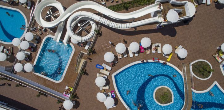 LAGUNA BEACH ALYA RESORT & SPA HOTEL - klientų vertinamas, kaip geras kainos ir kokybės santykis. 