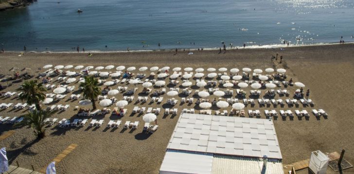 Tavo atostogos prasideda viešbutyje LAGUNA BEACH ALYA RESORT & SPA HOTEL