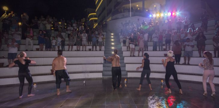 Tavęs laukia poilsis Turkija įsikūrusiame LAGUNA BEACH ALYA RESORT & SPA HOTEL