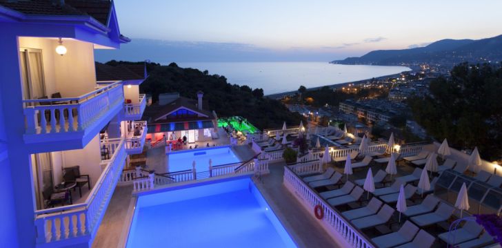 Viešbutis SUNNY HILL ALYA HOTEL įsikūręs Turkija.