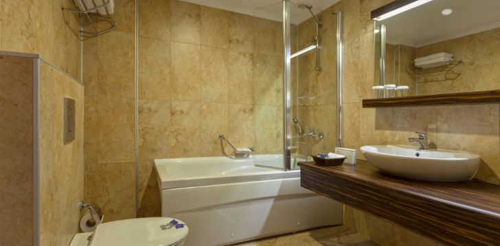Viešbutis SUNNY HILL ALYA HOTEL įsikūręs Turkija.