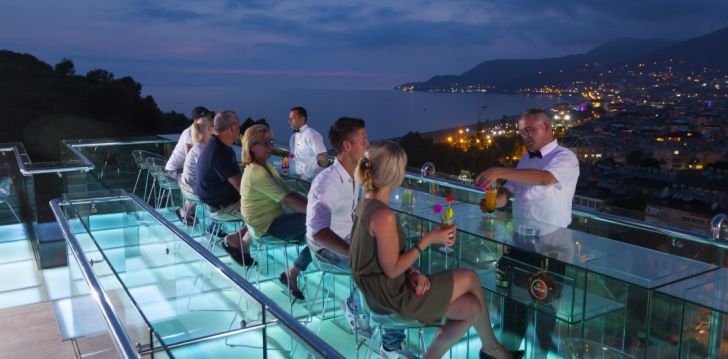 Tavo atostogos prasideda viešbutyje SUNNY HILL ALYA HOTEL