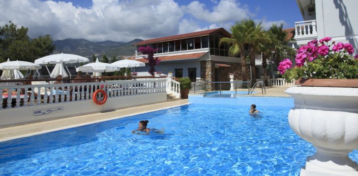 Rinkitės viešbutį SUNNY HILL ALYA HOTEL kelionei į Turkija