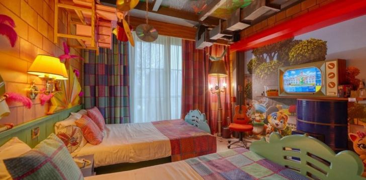 Planuoji kelionę į Italija? apsistokite 4 viešbutyje GARDALAND HOTEL.