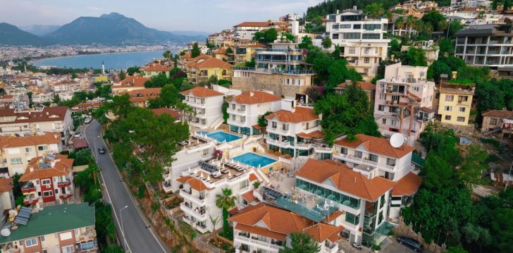 Planuoji kelionę į Turkija? apsistokite 4 viešbutyje SUNNY HILL ALYA HOTEL.