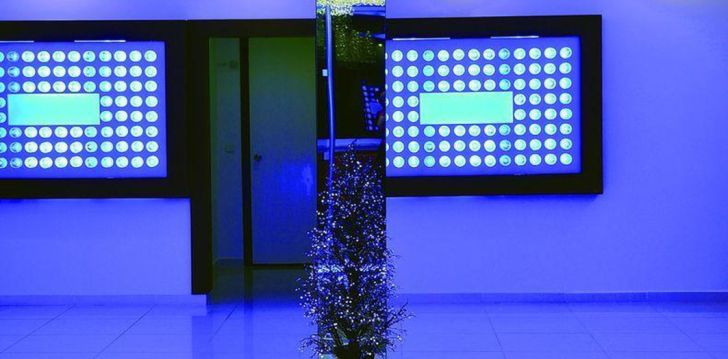Apsistokite BLUE DIAMOND ALYA viešbutyje už gerą kainą. 
