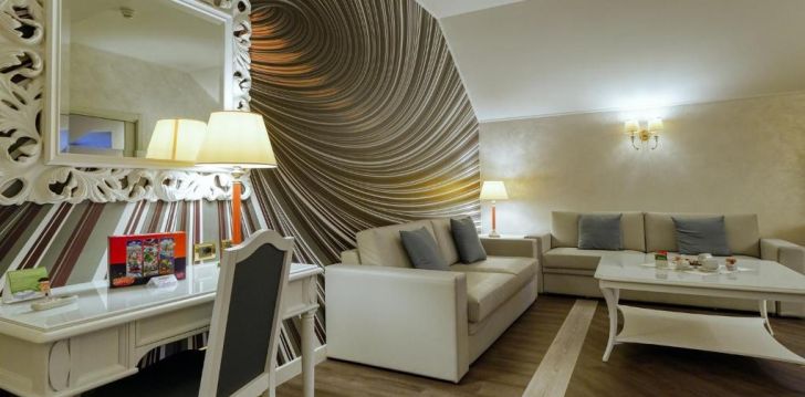 Apgyvendinimas 4* GARDALAND HOTEL