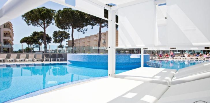 Apsistokite BEST CAMBRILS viešbutyje už gerą kainą.