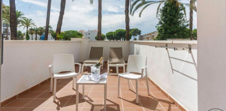 Viešbutis BEST CAMBRILS įsikūręs Ispanija.