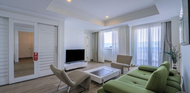 Apgyvendinimas 5* ORANGE COUNTY RESORT KEMER