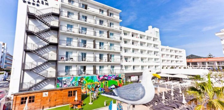 Apsistokite FERGUS CLUB PINEDA SPLASH viešbutyje už gerą kainą. 
