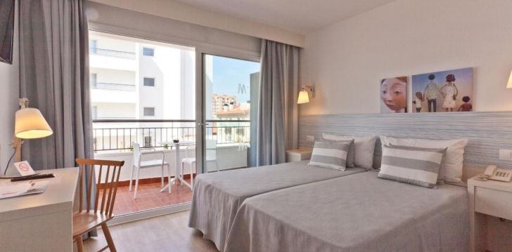 Viešbutis FERGUS CLUB PINEDA SPLASH įsikūręs Ispanija. 