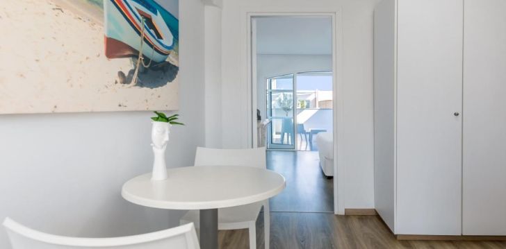Atostogos Kipras – apsistokite viešbutyje BLUE HARBOUR BOUTIQUE