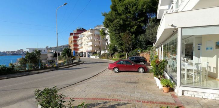 Viešbutis HOTEL ILIRIA įsikūręs Albanija.