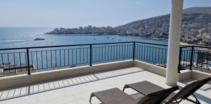 Apsistokite JOANNA SUITES viešbutyje už gerą kainą. 