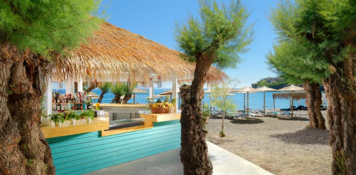 Patogus viešbutis jūsų kelionei – 5* OUT OF THE BLUE RESORT