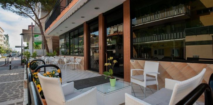 Apsistokite HOTEL SCARLET viešbutyje už gerą kainą. 