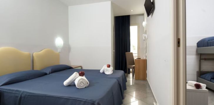 Atostogos Italija – apsistokite viešbutyje HOTEL SCARLET