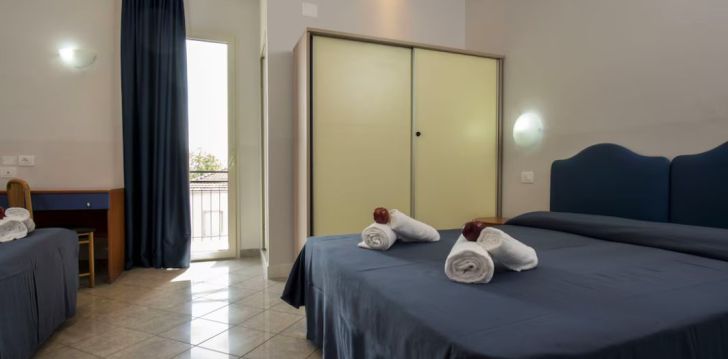 Planuoji kelionę į Italija? apsistokite 3 viešbutyje HOTEL SCARLET. 