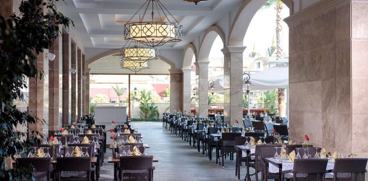 viešbutis DOBEDAN EXCLUSIVE HOTEL & SPA (ex. ALVA DONNA EXCLUSIVE HOTEL & SPA) įsikūręs Turkija. 