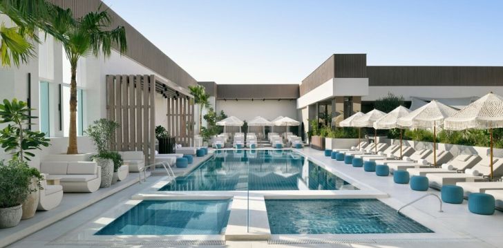Apsistokite SHERATON GRAND HOTEL DUBAI viešbutyje už gerą kainą. 