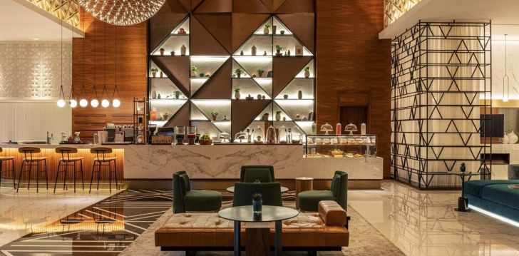 Viešbutis SHERATON GRAND HOTEL DUBAI įsikūręs JAE.