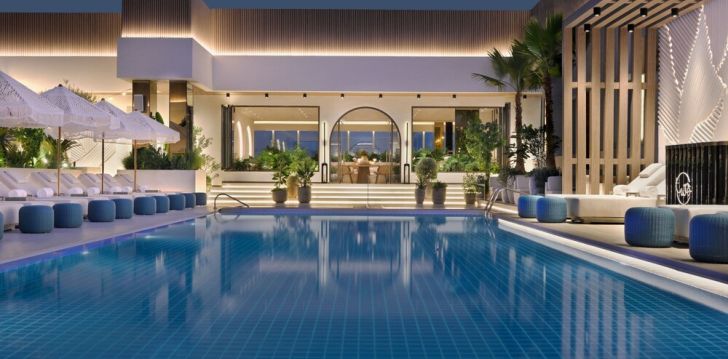 SHERATON GRAND HOTEL DUBAI - klientų vertinamas, kaip geras kainos ir kokybės santykis.