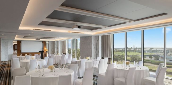 Nepraleisk progos pailsėti už gerą kainą - viešbutyje SHERATON GRAND HOTEL DUBAI