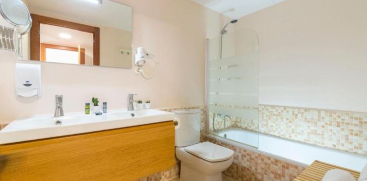 Atostogos Ispanija – apsistokite viešbutyje ELS LLORERS APARTAMENTOS