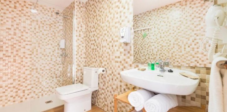 Geras kainos ir kokybės santykis atostogoms - viešbutis ELS LLORERS APARTAMENTOS