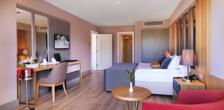 Jaukus viešbutis IMPERIAL TURKIZ RESORT, jūsų atostogoms