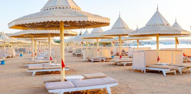 Planuoji kelionę į Egiptas? apsistokite 4 viešbutyje THE GRAND RESORT HURGHADA.