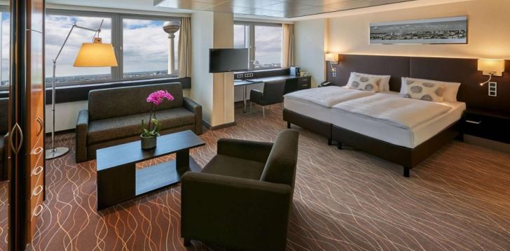 Viešbutis PARK INN BY RADISSON BERLIN ALEXANDERPLATZ įsikūręs Vokietija.