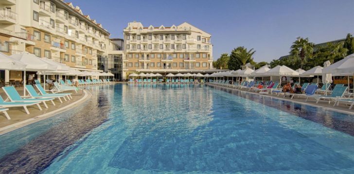 Apsistokite SIDE ALUNA HOTEL viešbutyje už gerą kainą. 