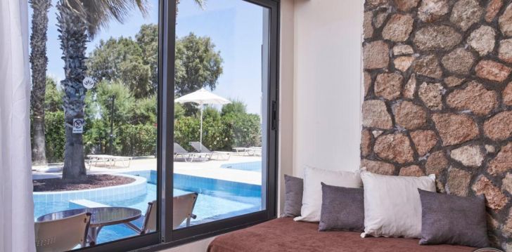 Patogus viešbutis jūsų kelionei – 4* BLUE BAY BEACH RESORT