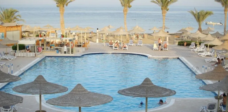 Apsistokite SHONI BAY RESORT viešbutyje už gerą kainą.