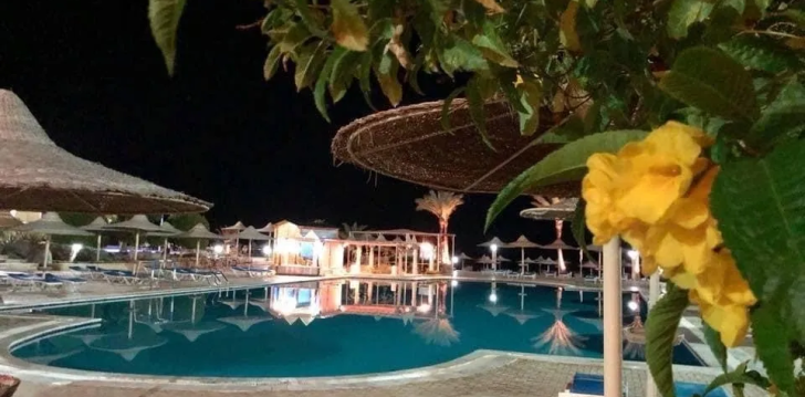 Planuoji kelionę į Egiptas? apsistokite 4 viešbutyje SHONI BAY RESORT.